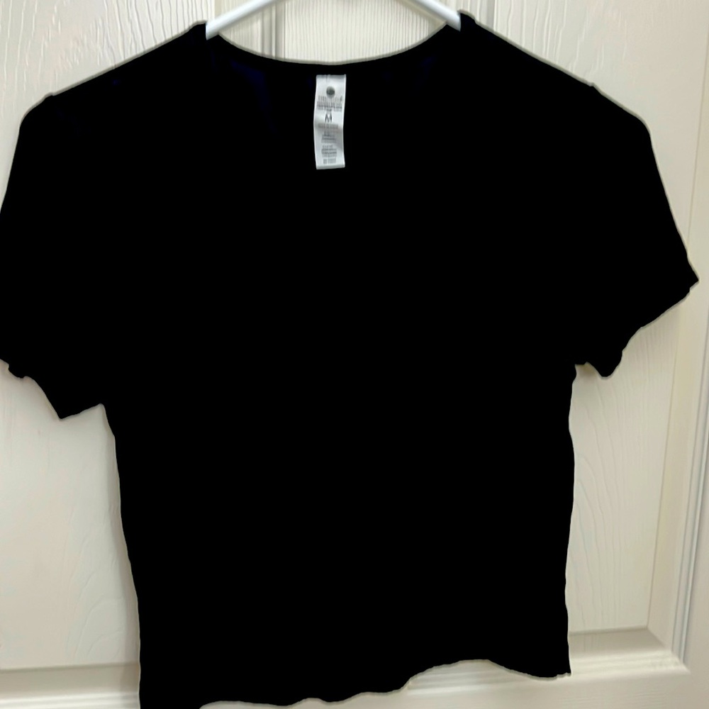 Yogalicious black heavenly rib Tara crop short sleeve top